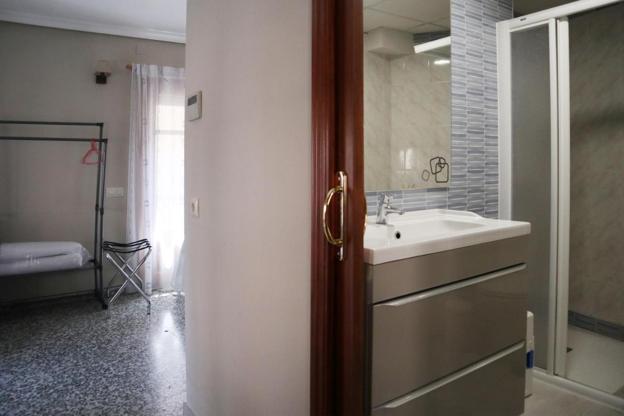 Apartamentos Calle Comercio Толедо Экстерьер фото