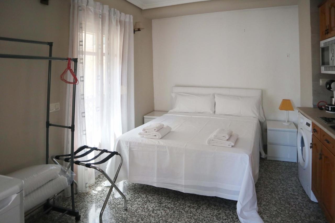 Apartamentos Calle Comercio Толедо Экстерьер фото